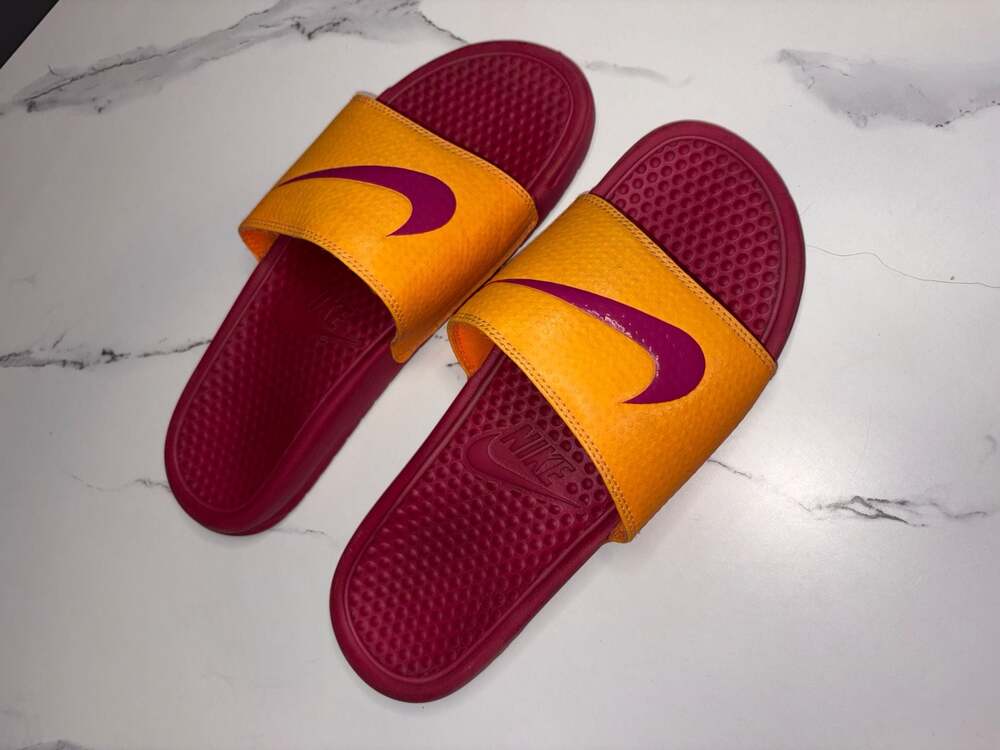 Nike Benassi JDI NCAA USC Trojans Colorblock Slides